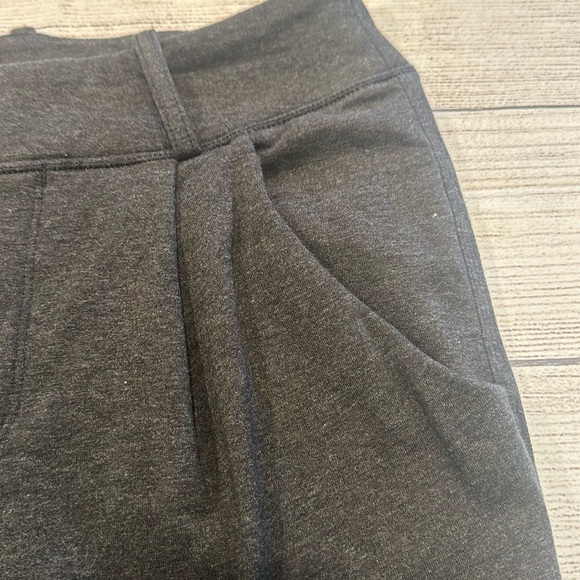 🍋Women’s Lululemon Stress Less pants size 2🍋 - Picture 8 of 15